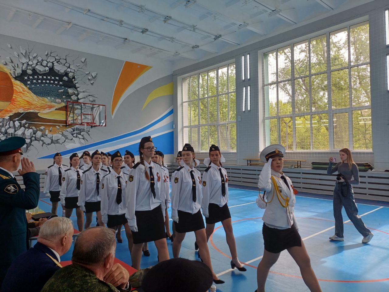 СМОТР СТРОЯ И ПЕСНИ «НА ЗНАМЯ ПОБЕДЫ РАВНЯЕМ ШАГ!».